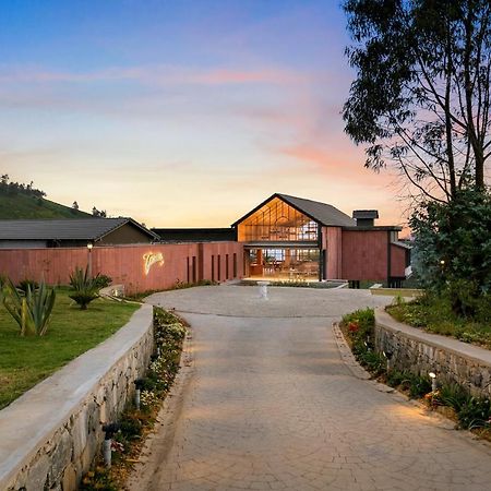 Welcomheritage Ayatana Ooty Esterno foto